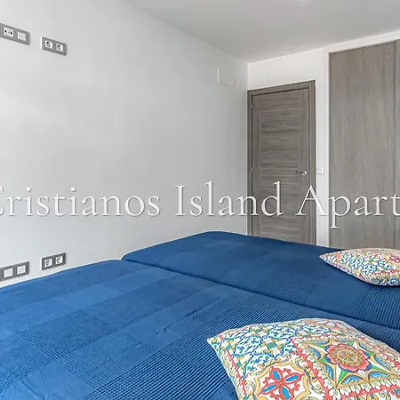 Apartament Cristianos Island